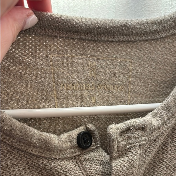 Mutual Weave Men's Beige Sweater - Picture 2 of 4